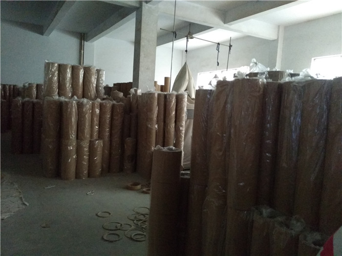 集裝箱半掛運輸車